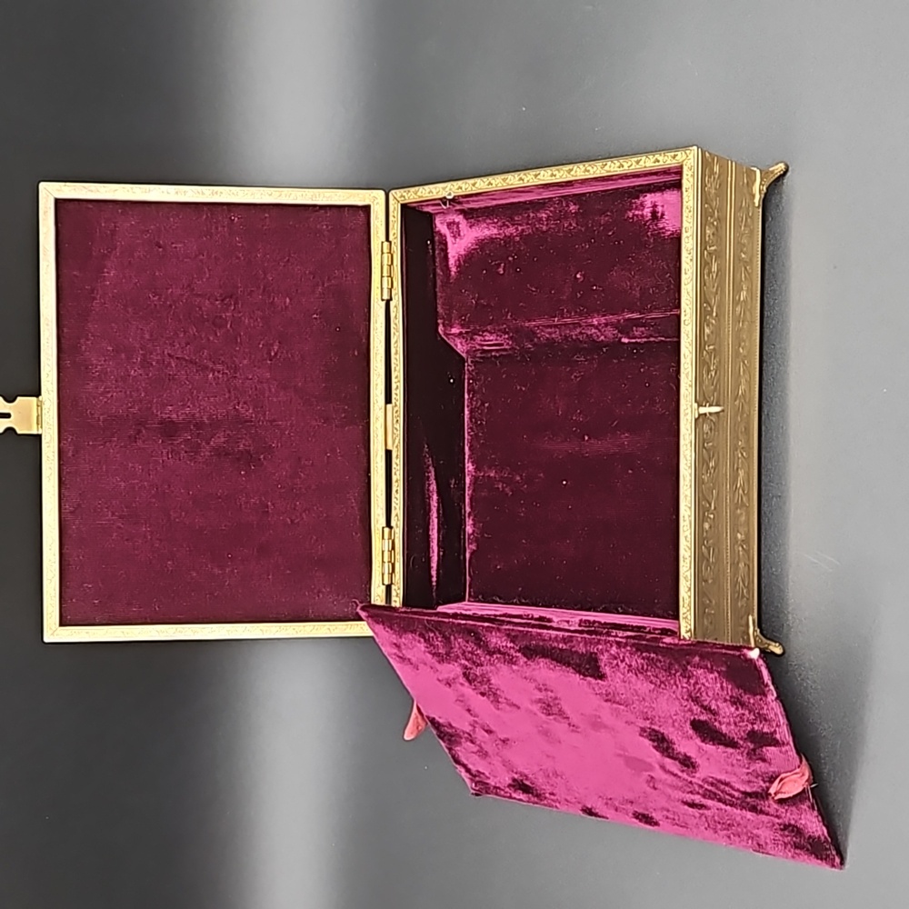 VTG Musical Jewelry Box - Picture 8 of 9